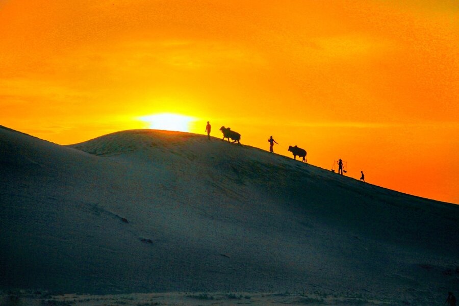 Dusk at Nam Cuong Sand Dune