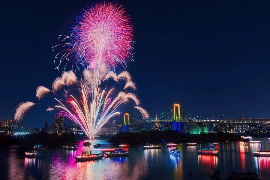 Da Nang International Fireworks Festival is the most anticipated event of the year in Da Nang