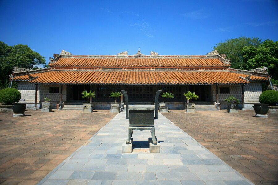 Luong Khiem Palace with ancient architecture