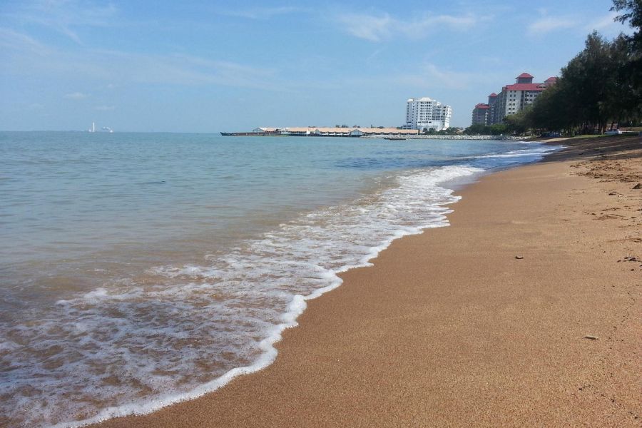  Tanjung Gemuk beach 