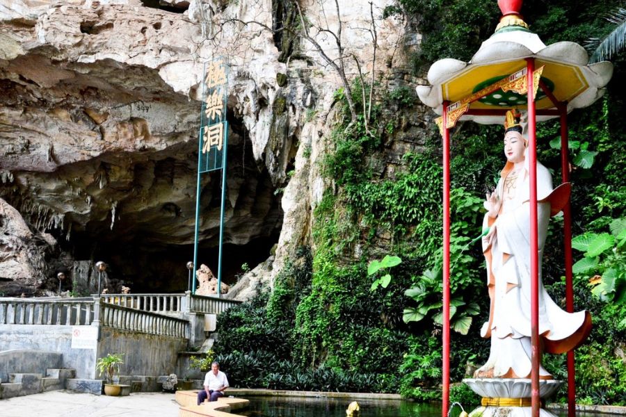 Kek Lok Tong Cave Temple