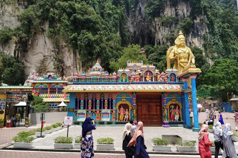 Traveler visiting famous temples in Malaysia