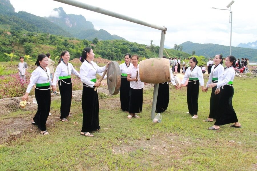 Tai people in Quynh Nhai District. Photo: Son La Newspaper