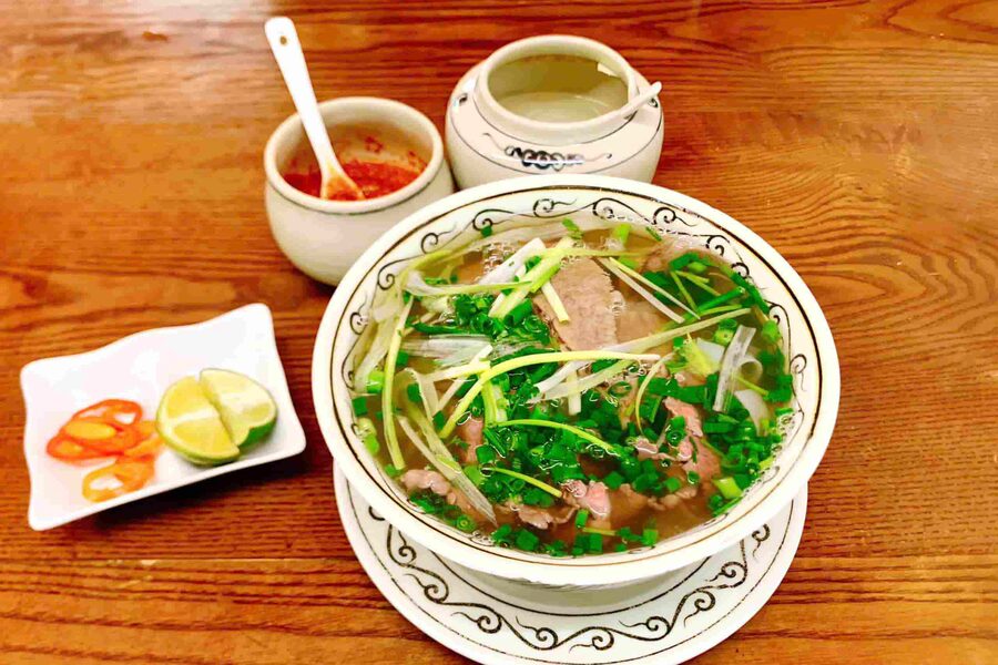 It would be a real loss to go to the best pho place and not eat. Photo: Bao Lao dong