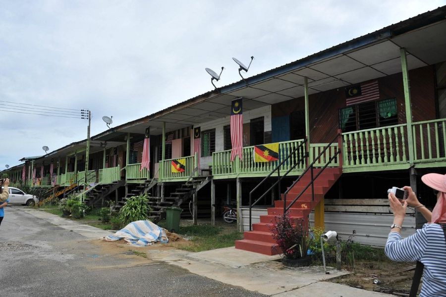 Longhouse Churches in Malaysia 