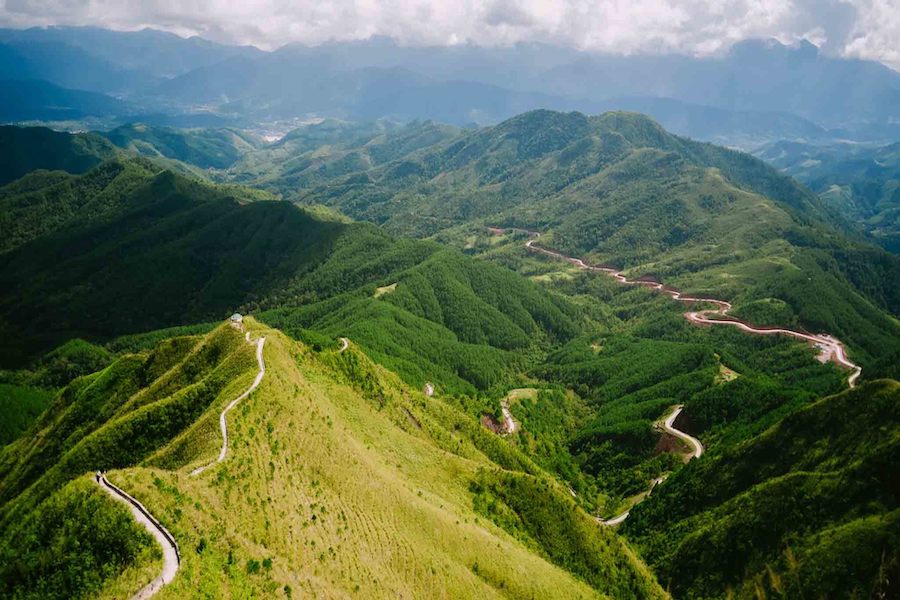 The beauty of Binh Lieu with rolling hills and mountain (Source: VnExpress)