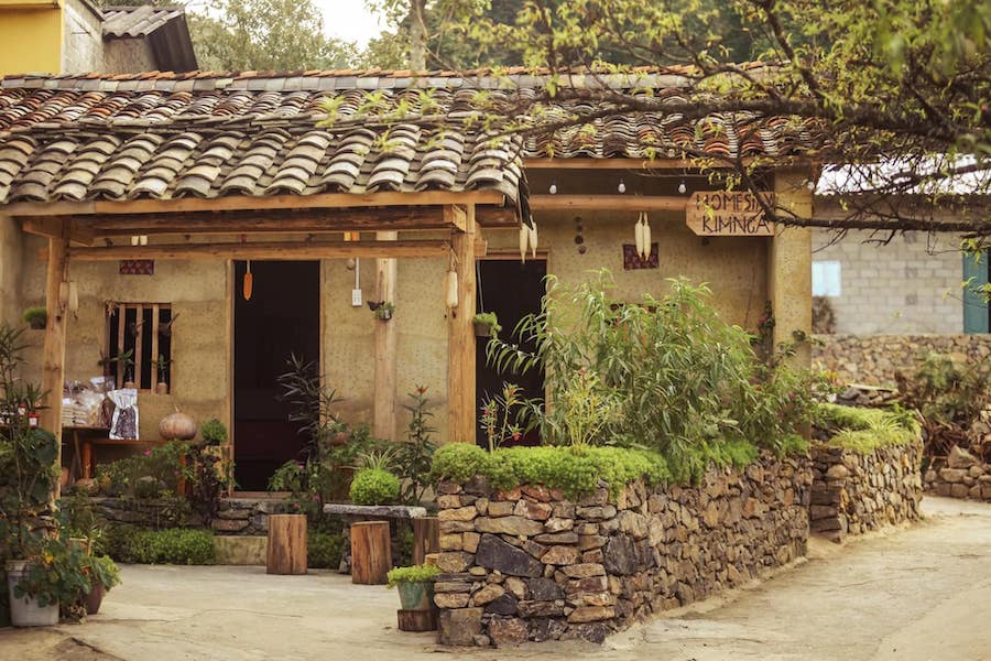 The poetic scenery is like a romantic fairytale village of Lo Lo Chai @Tiendao