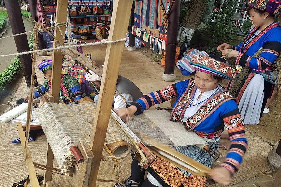 The traditional linen making profession has been passed down through many generations in Ha Giang @collected