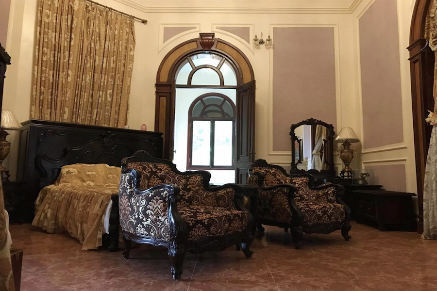 King Bao Dai's bedroom has a connecting door to Queen Nam Phuong’s room (Source: MD)