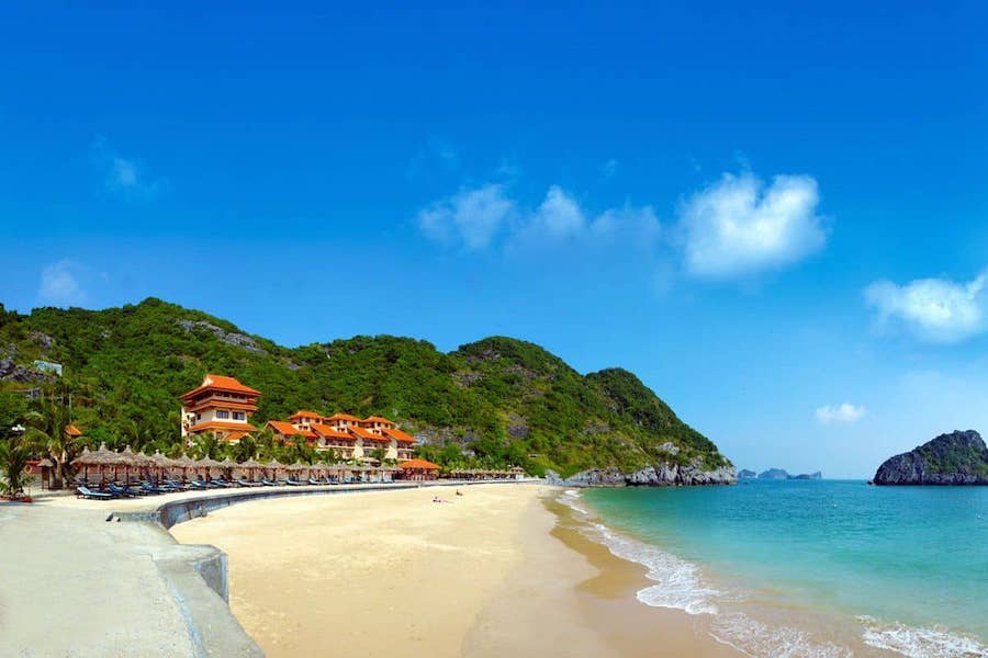 Do Son is a stunning beach in Hai Phong that attracts many tourist every year (Source: LUG)