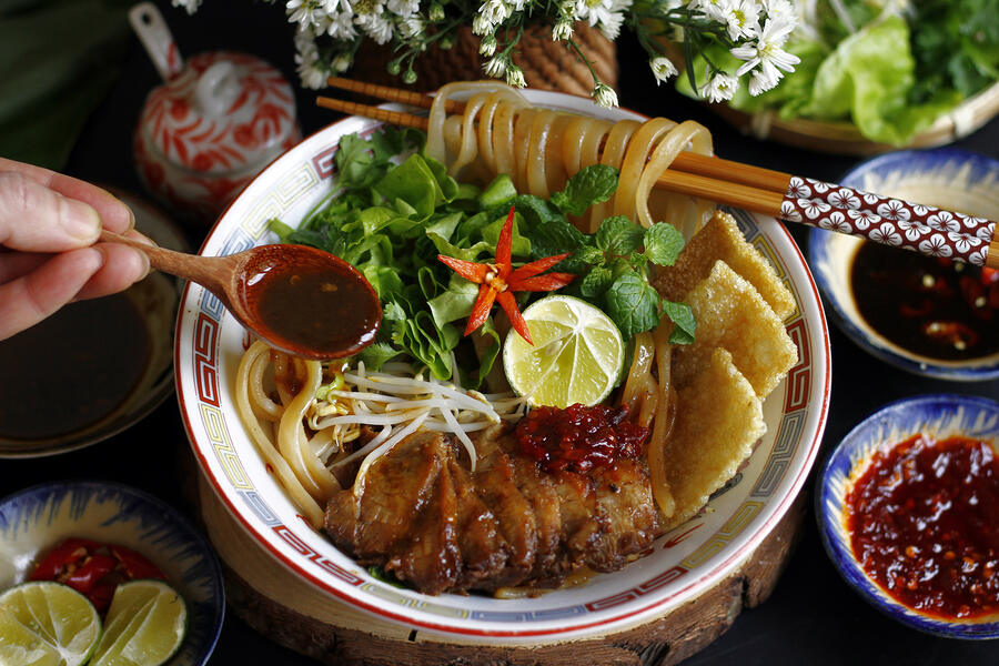 Central Vietnam is home to dishes full of flavor. Photo: Chudu24h