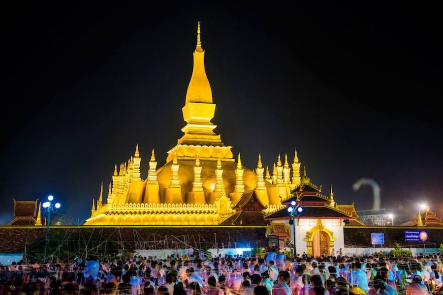 That Luang Festival attracts many locals and foreign travellers (Source: Internet)