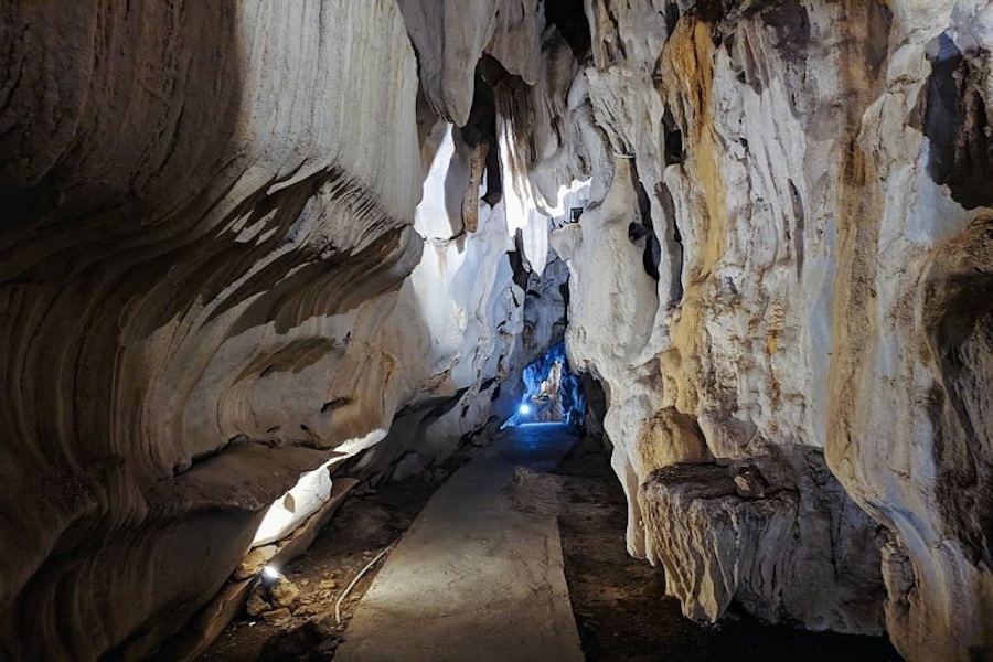 Trung Trang Cave is a famous cave that you should check out (Source: Internet)