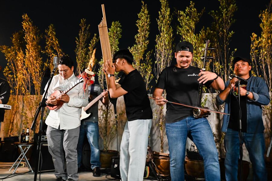 A Mor Lam performance using traditional instruments. Photo: Bangkok Post