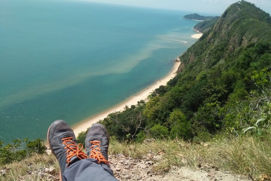 Stunning view from the top of Bukit Keluang Hill. Photo: ainzatulnadthrah