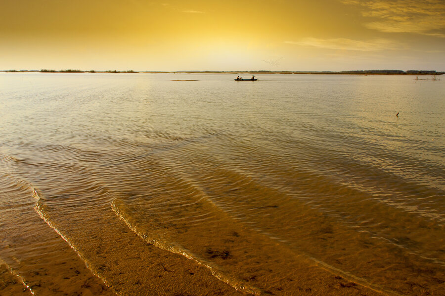 The vastness of Dau Tieng Reservoir. Photo: Giang Phuong