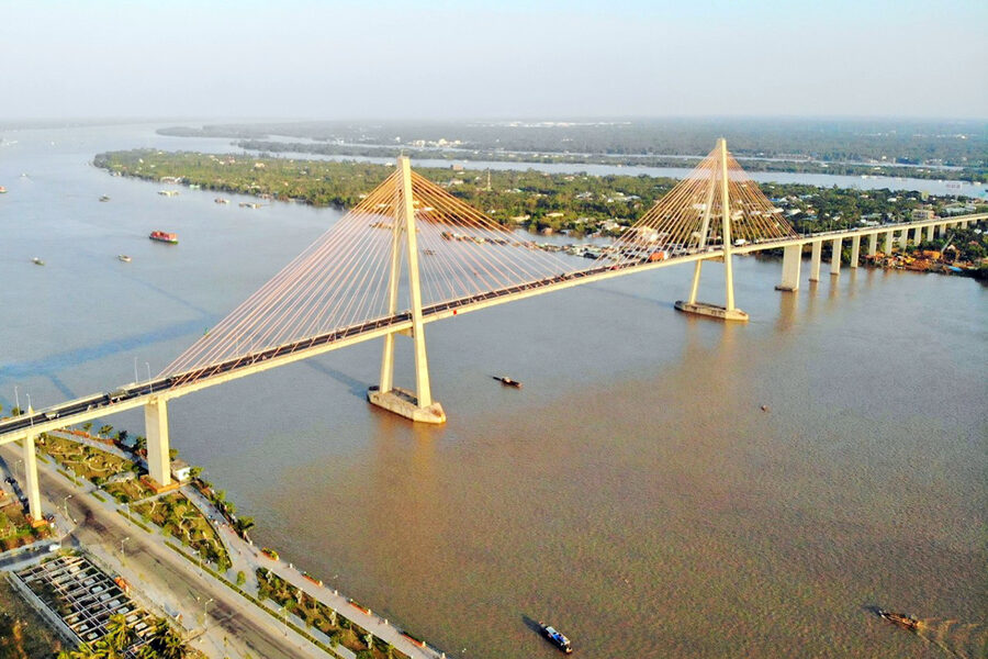 Rach Mieu Bridge passes over Thoi Son Islet and Con Phung. Photo: Chinhphu