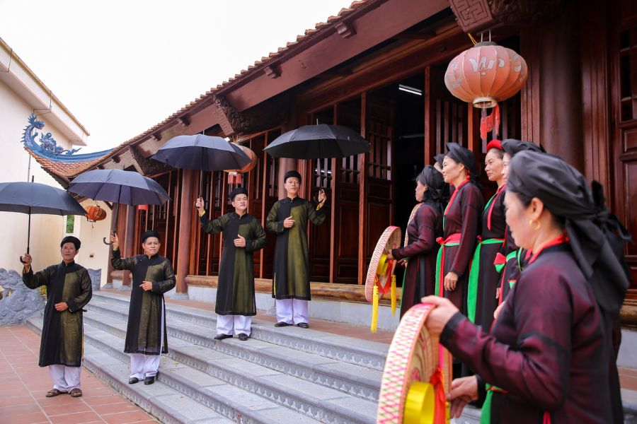 Quan Ho singing forms 