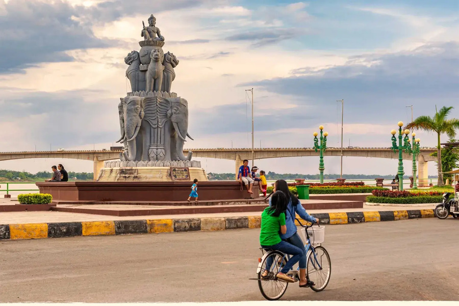 Kampong Cham is still exciting yet less crowded. Photo: WalkaboutMonkey