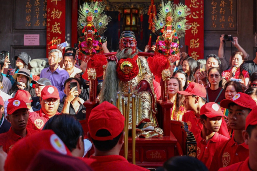 This is one of the major annual festivals for the Chinese community. Photo: Dan tri