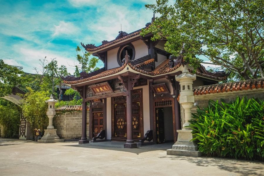 History of Thien Hung Pagoda