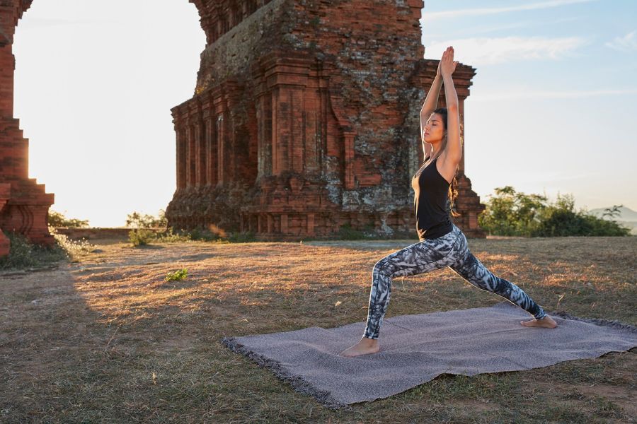 Meditation at the Banh It Cham Temple