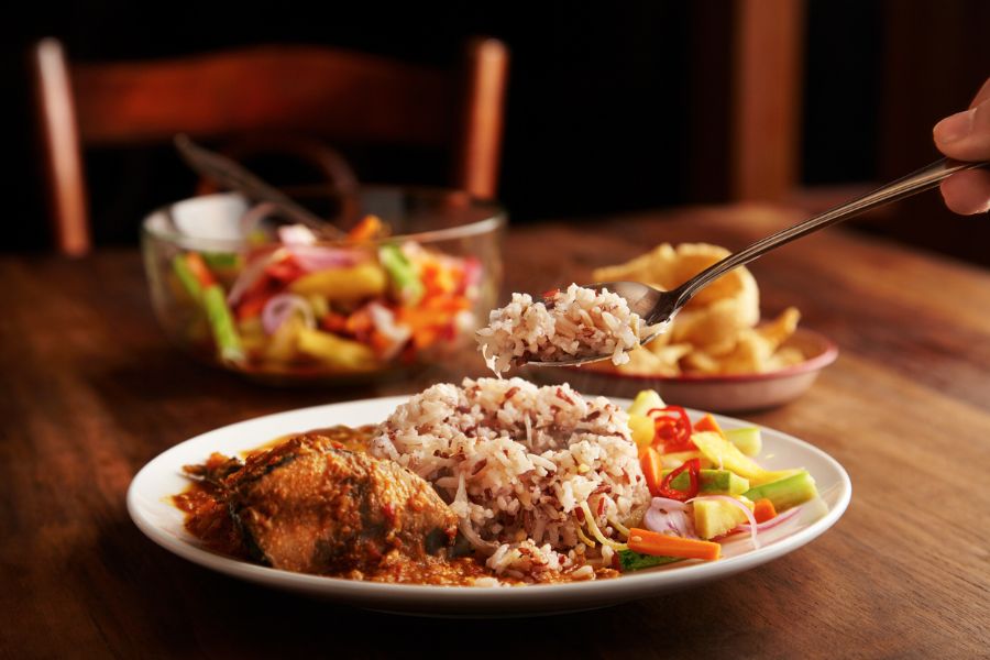 Nasi Dagang - scented rice with fish curry