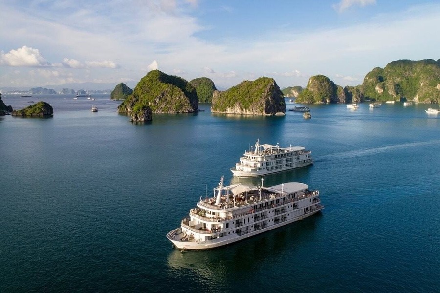 The only way to escape the northern heat is to head to the sea