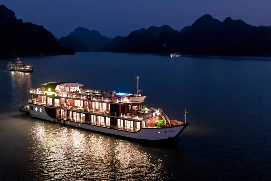 Night stargazing on deck of Ha Long Bay Cruise