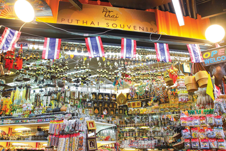 There are countless types of Thai souvenirs you can buy as gifts