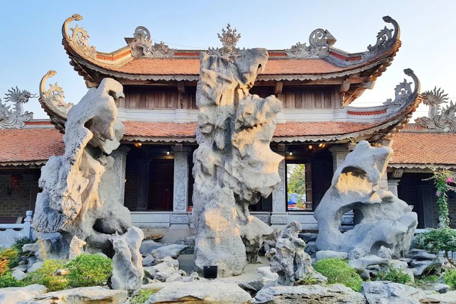 History of Tranh Temple