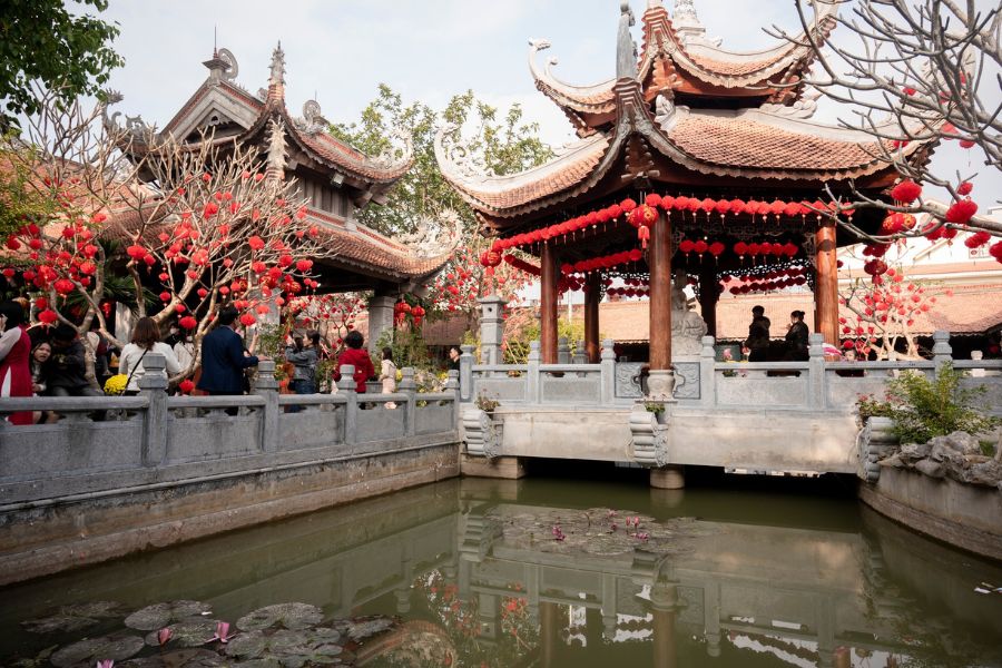 Best time to visit Tranh Temple