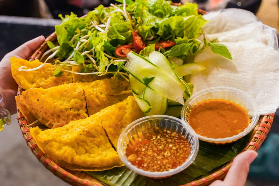 A crispy pancake - Banh xeo