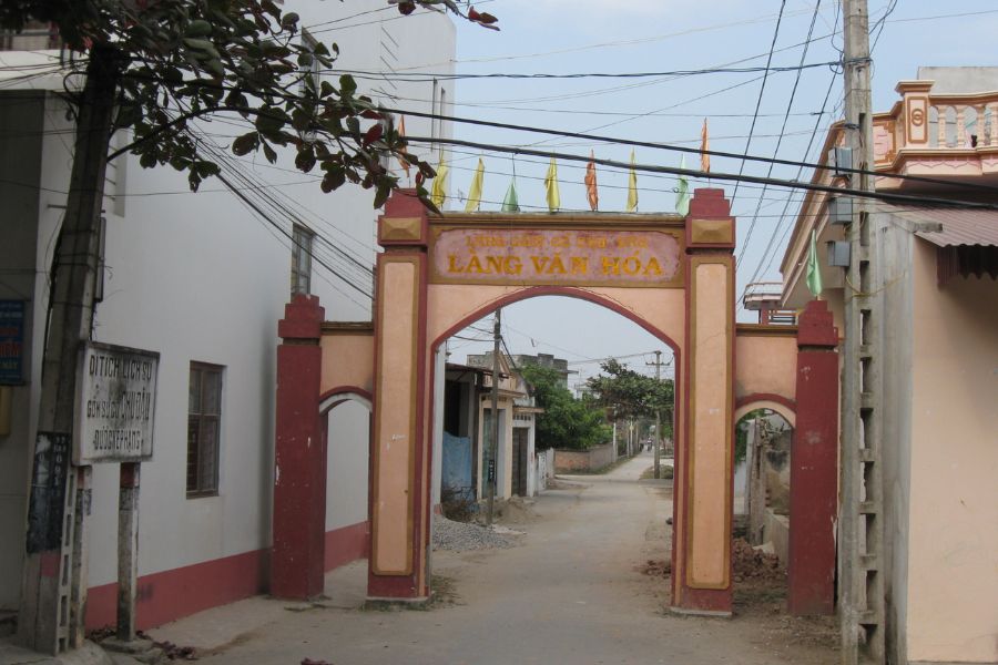 Entry of Chu Dau Pottery Village