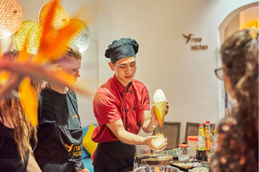 Learning with Chef of Rose Kitchen