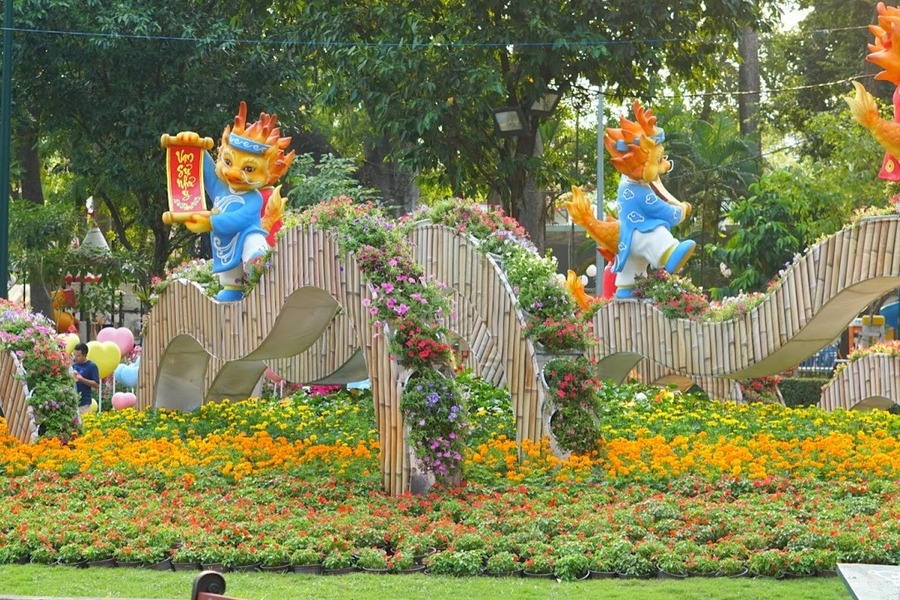 A vibrant flower garden in the springtime