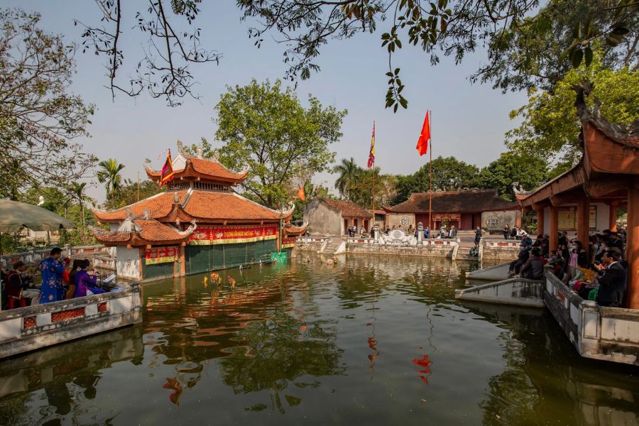 Best time to visit Thanh Hai Water Puppet Village