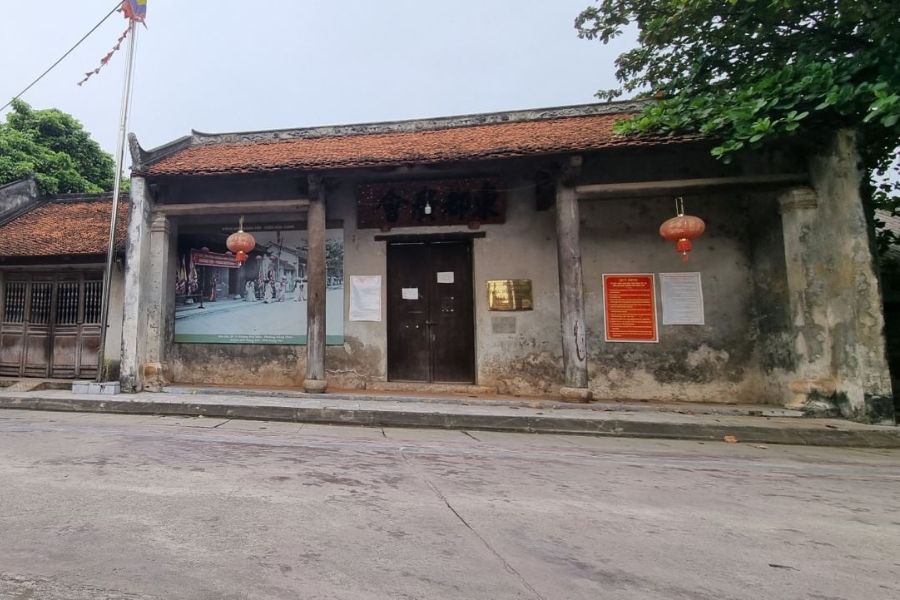 A once bustling assembly hall now lives only in memory