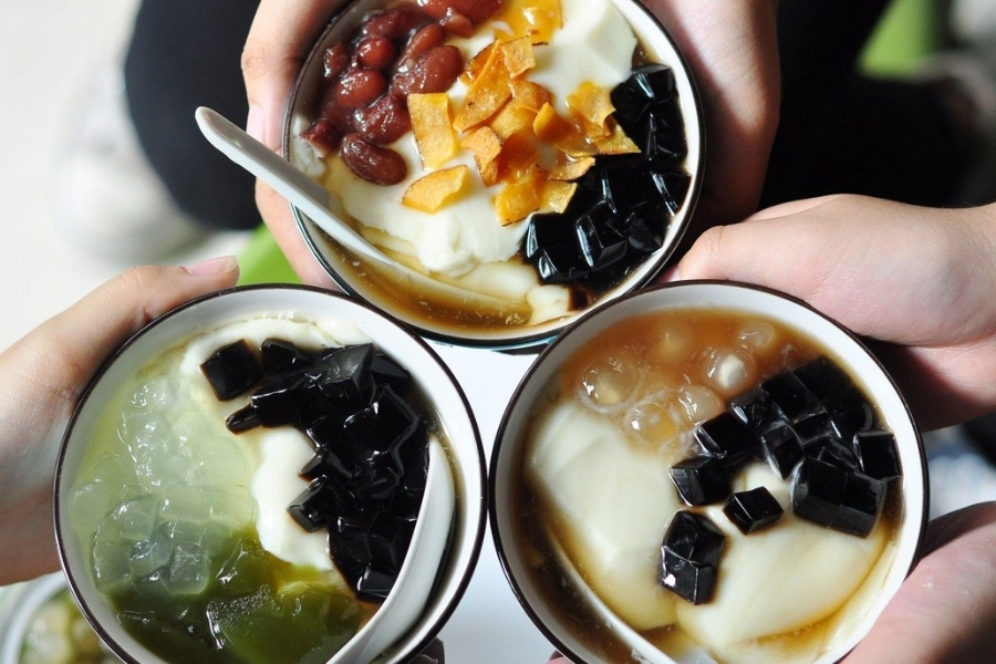 Tao pho is one of the cheapest dishes that can be found in Hanoi