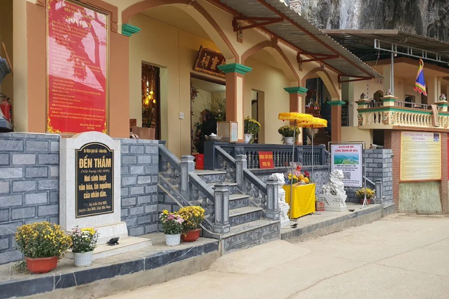 History of Tham Temple