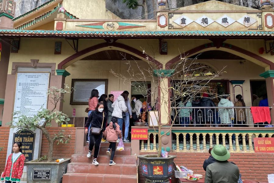 Participate in local festivals at the temple