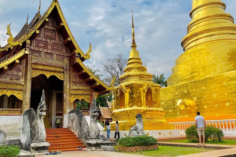 Famous Wat Phra Singh temple in Chiang Mai