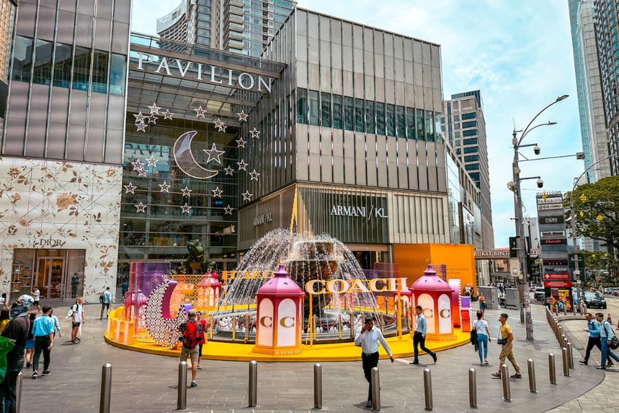 Pavilion KL - An upscale shopping mall with luxury boutiques