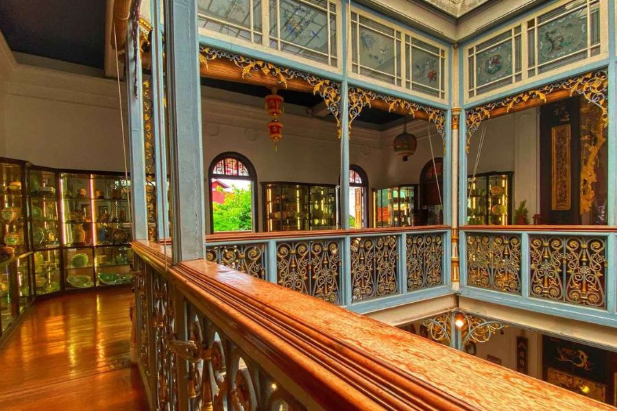 Incredible structures in Pinang Peranakan Mansion