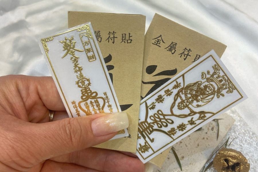 Protective charms that can be use to ward off bad energy