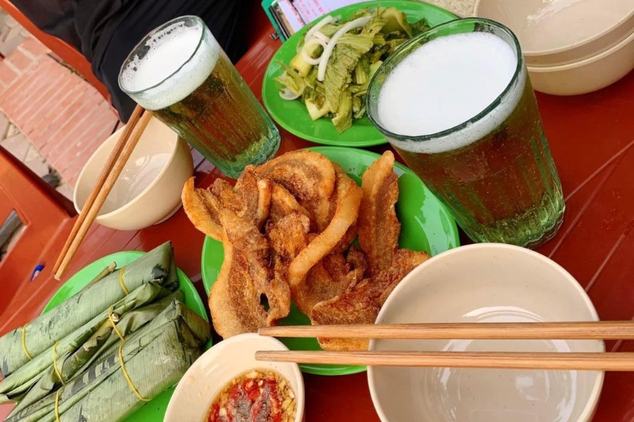 Trieu Khuc pork cracklings are incredibly addictive