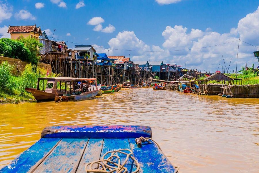 Best time to visit floating villages in Cambodia