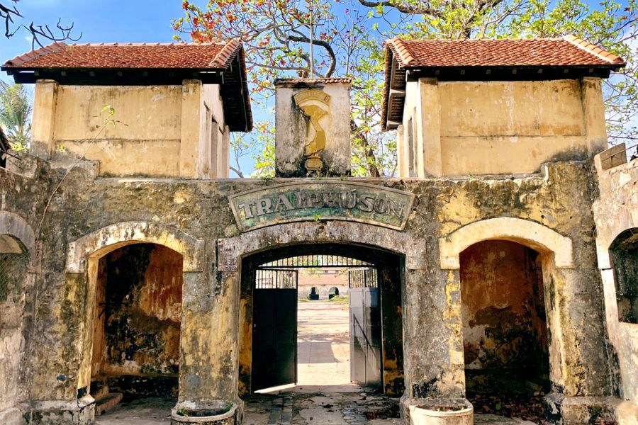 History of Con Dao Prison