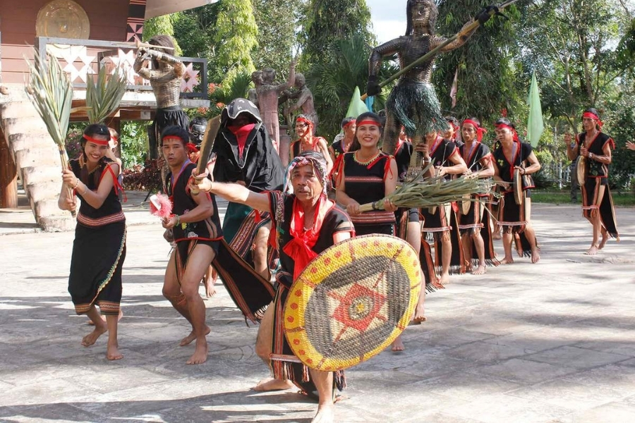 Besides the natural landscapes, you can experience the culture of local people here