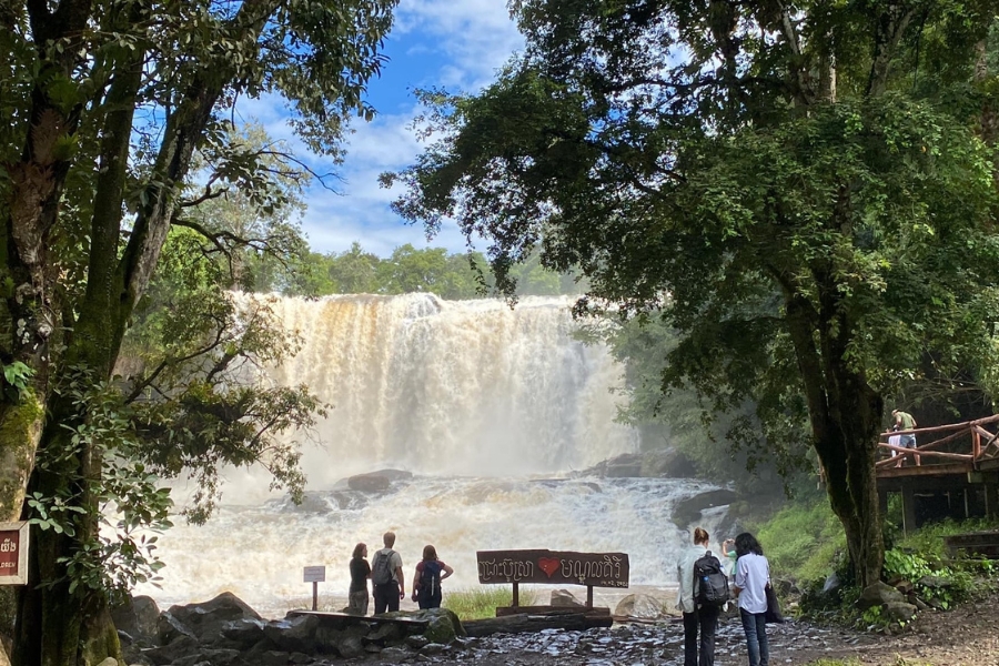 The magnificient of Bou Sra Waterfall
